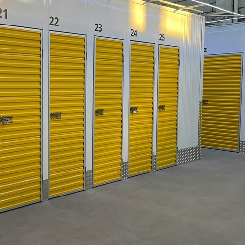 Minilager i en by nær deg